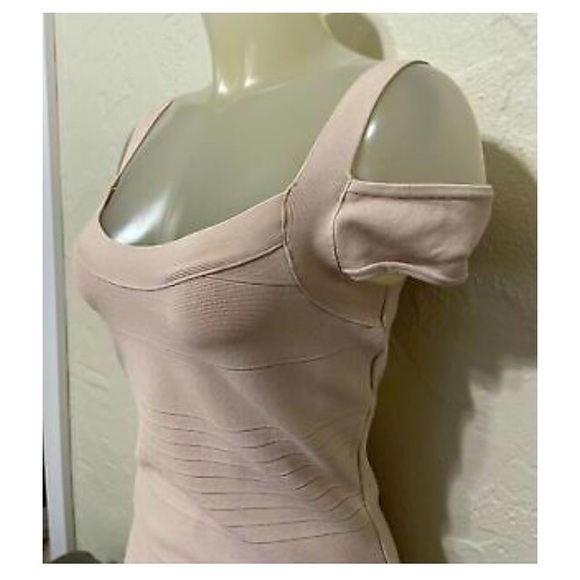 Guess Bandage Cream Dress Cold Shoulder. Keyhole Back Size Large New No Tag - Picture 5 of 14
